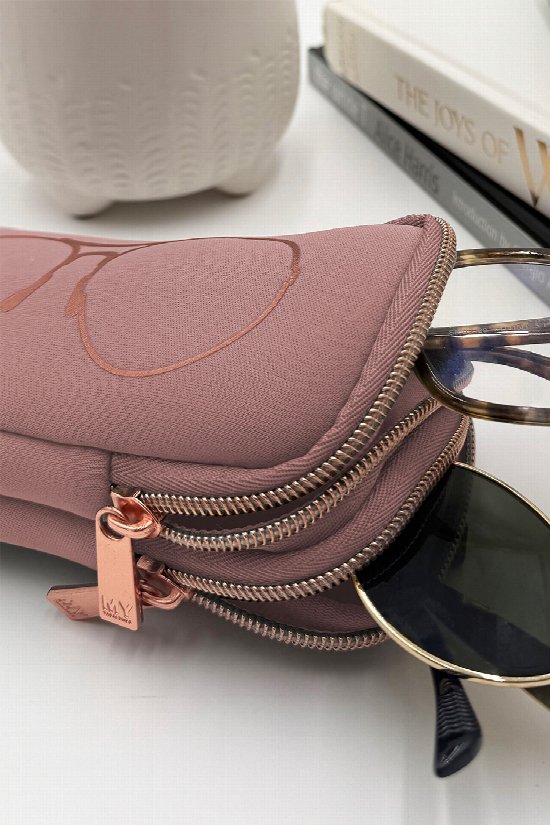 Pack It Up Eye Case 2